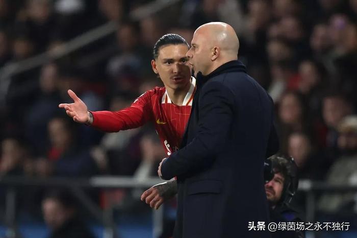 伊兹海利尔成为利物浦锋线核心，英超无敌的简单介绍